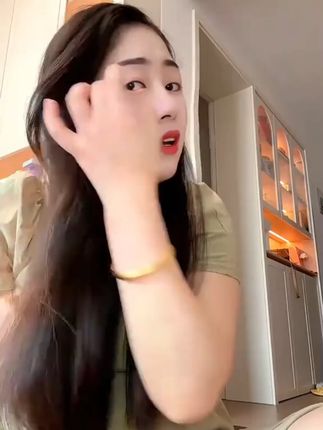 我的妈呀这都能以假乱真了平时旅游的时候带着拍照都很出片 #素圈手镯 #大金镯子 #金镯子
