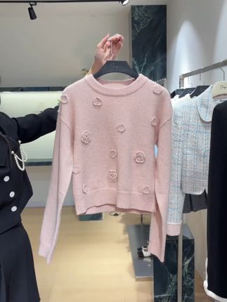 #韩系穿搭 #甜美穿搭 #减龄穿搭 #显瘦遮肉 #洋气小衫
