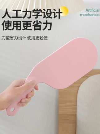 有了这个#铺床神器铺床轻松多了,再也不用抬厚厚的床垫啦。#铺床小技巧 #铺床单 #居家好物 #好物推荐