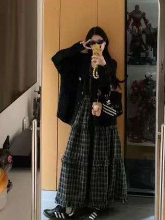 秋季宽松针织毛衣开衫外套女灰色+无袖背心连衣裙套装#显瘦遮肉#百搭显瘦#藏肉显瘦穿搭#仙女必备#梨形身材穿搭
