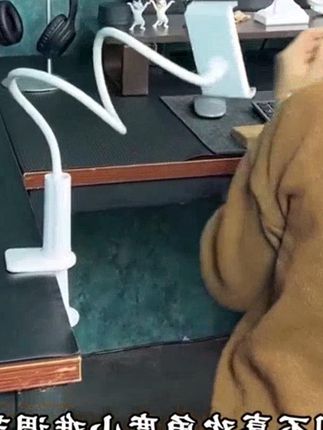 手机支架 床上躺着看电视 追剧 直播 懒人神器 宿舍床头 桌面 平板支架 #懒人手机支架# 手机支架推荐 #懒人支架# 解放双手神器 #追剧办公