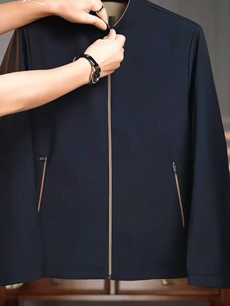 #简约大气 #夹克外套 #品质男装 #春秋穿搭 #外套穿搭
