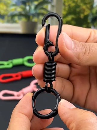 到手2个!马可龙多彩弹簧钥匙扣登山扣书包个性时尚钥匙扣#多彩弹簧钥匙扣 #个性时尚 #登山扣 #书包钥匙扣 #马可龙钥匙扣
