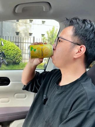 这0糖 0脂 0卡 的柠檬苏打水都火出圈了!你冰箱居然没囤? #好喝不贵 #饮料 #苏打水 #夏日饮品 #气泡水