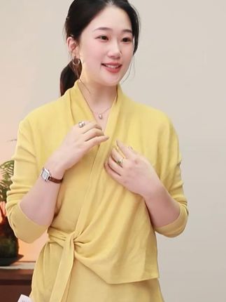 秋冬新款交叉绑带设计V领针织衫女极简气质上衣 #上衣 #针织衫 #热点 #今天穿什么 #显瘦穿搭
