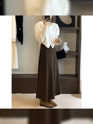 #今天穿什么 #品质女装 #穿出高级感 #穿搭 #服装店日常 秋冬2025新款针织半身裙女松紧腰显瘦黑色气质法式垂感A字长裙子