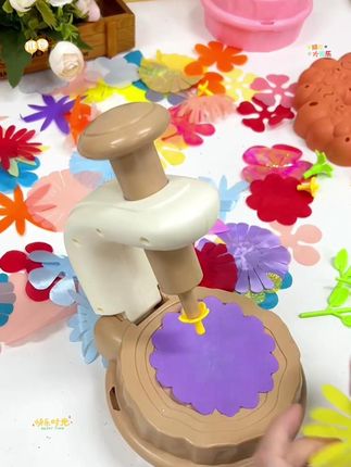 #亲子手工 DIY压花机儿童花艺机动手工插花布艺编织花束按压器制作生日礼物#手工diy #儿童玩具 #做手工我是认真的 #专注力培养