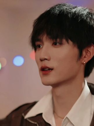 女人重生的第一件事就是向纨绔求婚