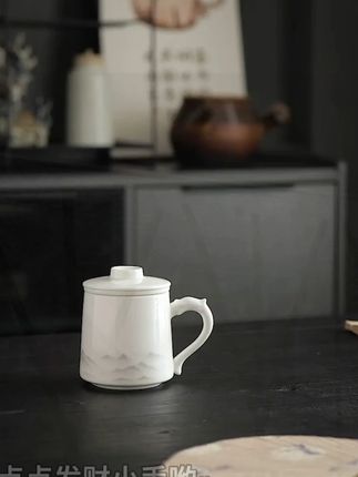 茶水分离白瓷茶杯马克杯带盖办公室会议 茶水分离白瓷茶杯,带盖马克杯,办公室会议用可礼盒定制 #茶水分离杯 #办公室茶杯 #定制水杯 #无限回购的宝藏单品