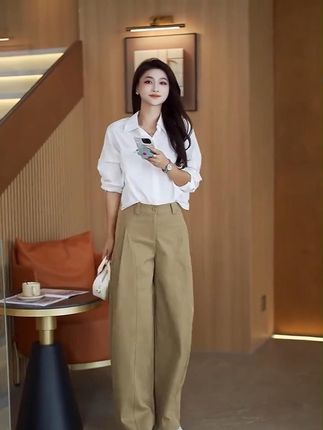 这条钛金棉斯贝裤只要你穿过一次你就舍不得脱下来#时尚女装 #休闲百搭 #穿搭 #显高显瘦显腿长