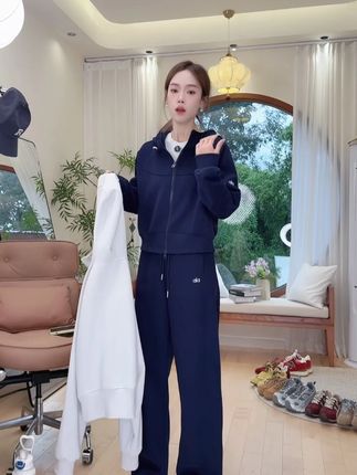 秋季新款女士定制设计款字母刺绣时尚休闲连帽开衫卫衣套装T25 #秋季新款套装 #定制设计款 #字母刺绣显高显瘦谁穿谁漂亮 #连帽开衫卫衣 #休闲裤