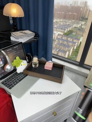快快快男生们一定要看完!持久留香定型喷雾也来大羊毛了,一瓶到手350ml大容量你看看才什么价,喷完随便一抓掉能完美塑形,持久蓬松定型24小时,在家也能轻松打理发型 #男生发型 #定型喷雾 #发胶 #出门必备 #无限回购的宝藏单品