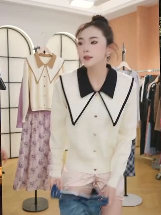 娃娃领打底衫女春秋高级感内搭小香风撞色显瘦减龄感翻领针织衫 #娃娃领打底衫 #内搭毛衣 #小香风穿搭 #翻领针织衫 #翻领毛衣