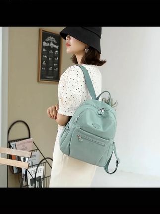 时尚双肩包女新款韩版女包户外休闲百搭轻便潮流女士旅游小背包 时尚双肩包女新款韩版女包户外休闲百搭轻便潮流女士旅游小背包