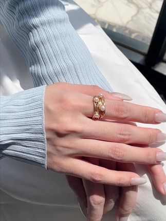 早秋穿搭少不了这款琥珀流光风银戒指! #秋天一起做琥珀流光美女 #早秋中性风穿搭 #戒指 #秋冬配饰 #琥珀系