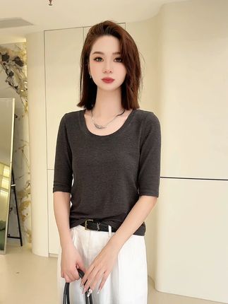 这件 T 恤能解决你穿 T 恤的所有痛点 #显瘦穿搭 #穿出高级感 #小众设计感