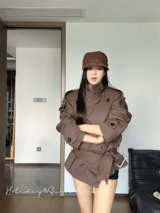法式复古大立领宽肩短款双排扣系腰风衣外套女 #法式复古 #大立领 #双排扣 #风衣外套 #短款