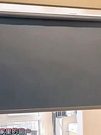 粘贴和打孔两种安装方式结实牢固不会掉#卷帘窗帘 卷拉式遮阳防水防晒隔热免打孔卧室厨房卫生间升降#百叶窗 #遮阳帘卷拉式 #窗帘遮光贴 #窗户遮阳帘