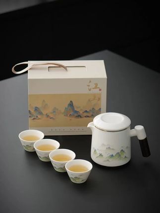 旅行必备,一壶四杯旅行茶具#旅行茶具 #旅行必备 #茶具好物推荐 #召唤茶友 #器物之美