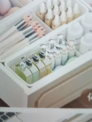抽屉收纳盒分隔整理盒可伸缩内置分格储物盒分类格子杂物收纳盒子