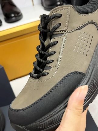 金利来男鞋真皮百搭磨砂厚底圆头轻便登山男士工装户外运动休闲鞋#百搭鞋子 #好鞋推荐 #男鞋推荐 #时尚潮流休闲百搭 #鞋子搭配