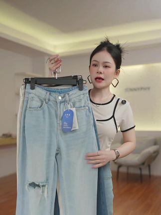 苹果型友好牛仔裤腰部设计 舒适不勒显瘦遮肉 日常穿搭都合适 #苹果型穿搭 #显瘦裤子 #舒适牛仔裤 #日常百搭