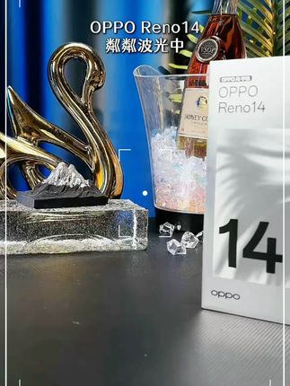 #OPPOReno14 波光粼粼的人鱼之尾映照在一片水蓝之上,推荐这款自带镜头膜的高透水润软壳 #手机壳
