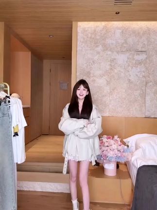#仙女必备 #早秋穿搭 #韩系穿搭 #出游吸睛look #秋冬新款