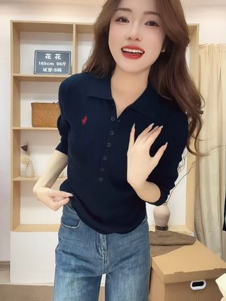 花倾慕2025秋季新款翻领洋气针织衫老钱风显瘦打底毛衣 #显瘦穿搭 #穿出高级感 #谁穿谁好看系列 #显瘦遮肉