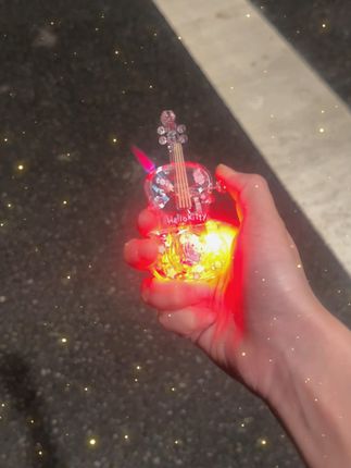 网红发光小吉他旋转防风打火机充气解压转盘创意搞怪礼物批发代发 #打火机 #闪闪发光也太好看了8 #闪闪发光 #许愿烟 #日常玩火