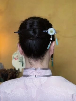 黑檀木温柔流苏步摇 #中式发簪 #日常盘发 #流苏步摇 #盘发神器 #中式木簪