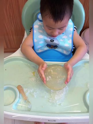 凉凉熊婴儿云朵蛋花碗宝宝自主进食吃饭训练吸盘碗鹰嘴硅胶辅食碗#婴儿辅食碗 #宝宝自主进食 #硅胶碗 #婴儿用品 #吸盘碗