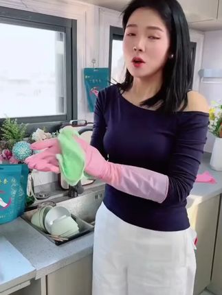 御安贝丁腈家务手套这款 #丁腈家务手套既能做家务做 手膜还能玩手机做美食#家务手套 护手