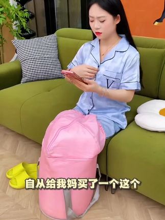 可折叠泡脚桶 可折叠泡脚桶,出门旅游或者出差带着也很方便,明天跑跑脚,真的很舒服!#泡脚桶#过膝泡脚桶#可折叠泡脚桶#泡脚袋#泡脚