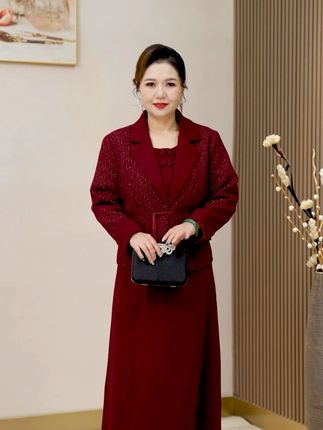 让子女的幸福时刻,也成为您最美的回忆 #连衣裙 #简约新中式喜婆婆礼服 #遮肚子藏肉显瘦连衣裙 #中老年女装