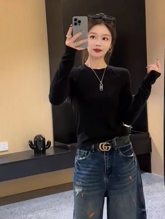 圆领打底衫女秋修身百搭外穿长袖T恤休闲舒适打底上衣女装 #显瘦穿搭 #小众设计感