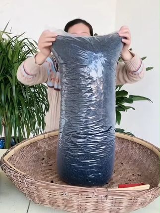 快快,9.9发半斤的裙带菜干,快来抢,15倍泡发率!可以煲汤,凉拌,炒菜做馅,口感脆嫩。我真的太爱吃了 #裙带菜 #美食 #优质农产品 #无限回购的宝藏单品 #在抖音入手的好东西