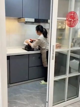 现在没有谁家还没用过厨房湿巾的吧,正好合适你就囤吧#便宜又好用 #厨房湿巾 #好用不贵 #家庭必备