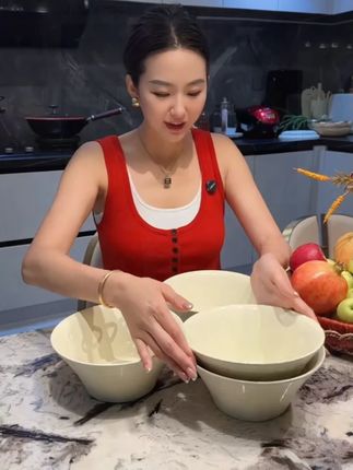 太喜欢这款高颜值法式汤碗了用它吃饭满满的仪式感#颜值餐具 #汤碗 #陶瓷餐具 #仪式感不能少