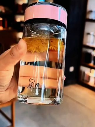 希诺单层玻璃杯 希诺新款高颜值玻璃杯单层送杯套#玻璃杯 #茶水分离杯 #泡茶杯 #水杯 #杯子 @DOU+小助 @DOU+小助手 @DOU+好生意