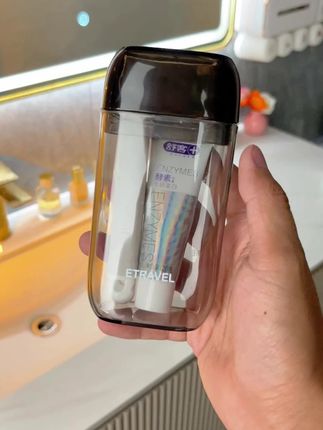 小巧便携!旅行商务必备洗漱杯套装,儿童也适用 #出差便携杯 #小巧洗漱套装 #小巧迷你 #商务出差杯 #儿童洗漱杯