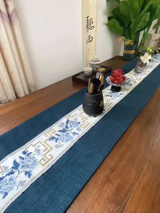 骆易家【国色芳华】桌旗茶桌垫布新中式禅意防水茶席轻奢高端茶台布#骆易家桌旗 #新中式茶席 #防水茶桌垫 #茶台布 #轻奢茶席用品