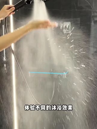 科倍洁大面板强劲增压八档淋浴花洒喷头喷枪洗澡沐浴霸莲蓬头手持#科倍洁花洒 #八档增压 #淋浴喷头 #喷枪设计 #家用好物
