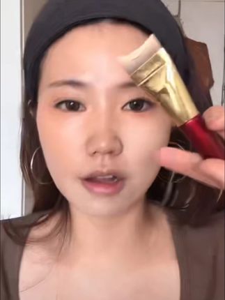 怪不得是化妆师都在用的三件套!他们上出来的底妆特别服帖轻薄,直接拿捏妈生好皮#化妆工具#美妆好物#适合新手的化妆刷推荐#粉底刷
