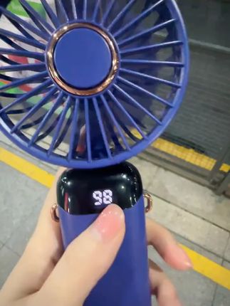 古讴卡手持小风扇随身携带迷你静音可充电小型风扇学生宿舍折叠
