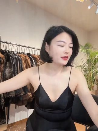205TANTAN 显瘦气质百搭时尚无袖针织上衣2697, #秋冬穿搭 #老谭私服 #显瘦穿搭 #遮肉显瘦遮肉减龄