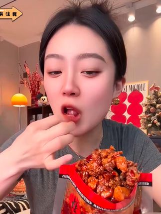 爱吃辣的姐妹一定不要错过这个辣子鸡丁,真的太香太入味了 #辣子鸡 #辣子鸡丁