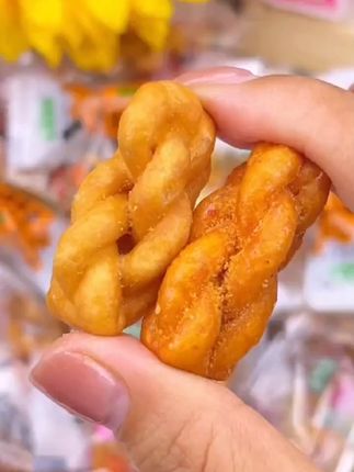 【100包送50包】独立包装小麻花香酥可口休闲解馋零食多口味混合 #香酥小麻花 #好吃到停不下来 #又香又酥又脆 #零食推荐 #国好货过大年