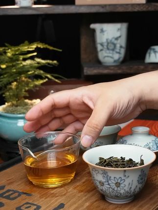 充满童真野趣的兔耶啾系列,手感温润,品质不凡 #茶 #茶具 #茶具套装