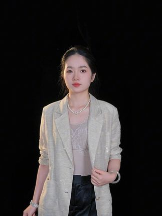 不勒肉的柔软亲肤塑身衣,轻松穿出小蛮腰#身材管理 #梨形身材穿搭 #搭配技巧 #塑身衣 #蕾丝美背